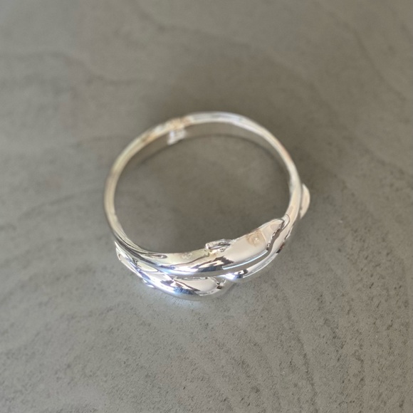 Silver dolphin bracelet - Picture 4 of 8